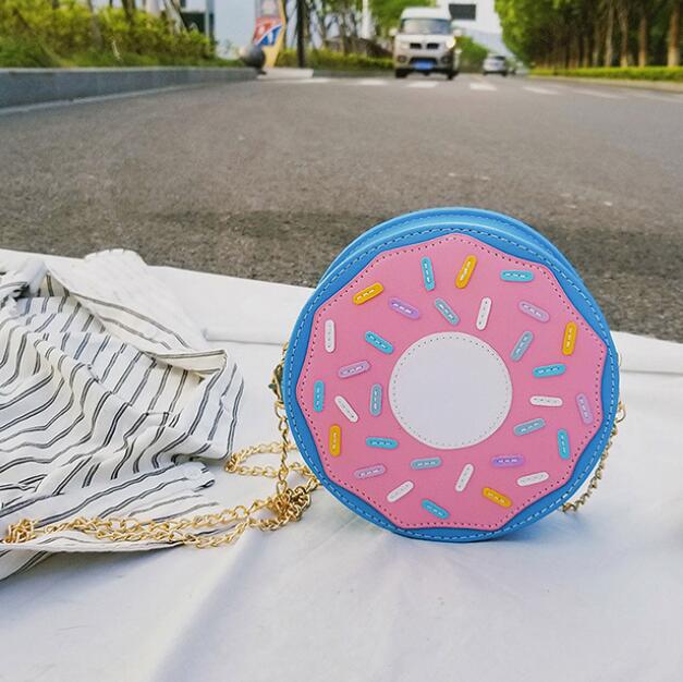 Donut Messenger Bag - 18x18x7cm - Chain Strap - Geometric Pattern - PU Leather: Blue donuts