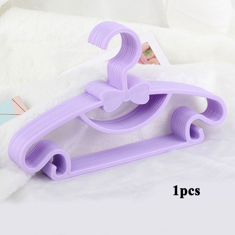 1Pcs Baby Kleding Rekken Draagbare Kids Kleerhanger Rekken Plastic Handdoek Display Sjaals Hangers Kleding Organizer Jassen Hanger: Paars