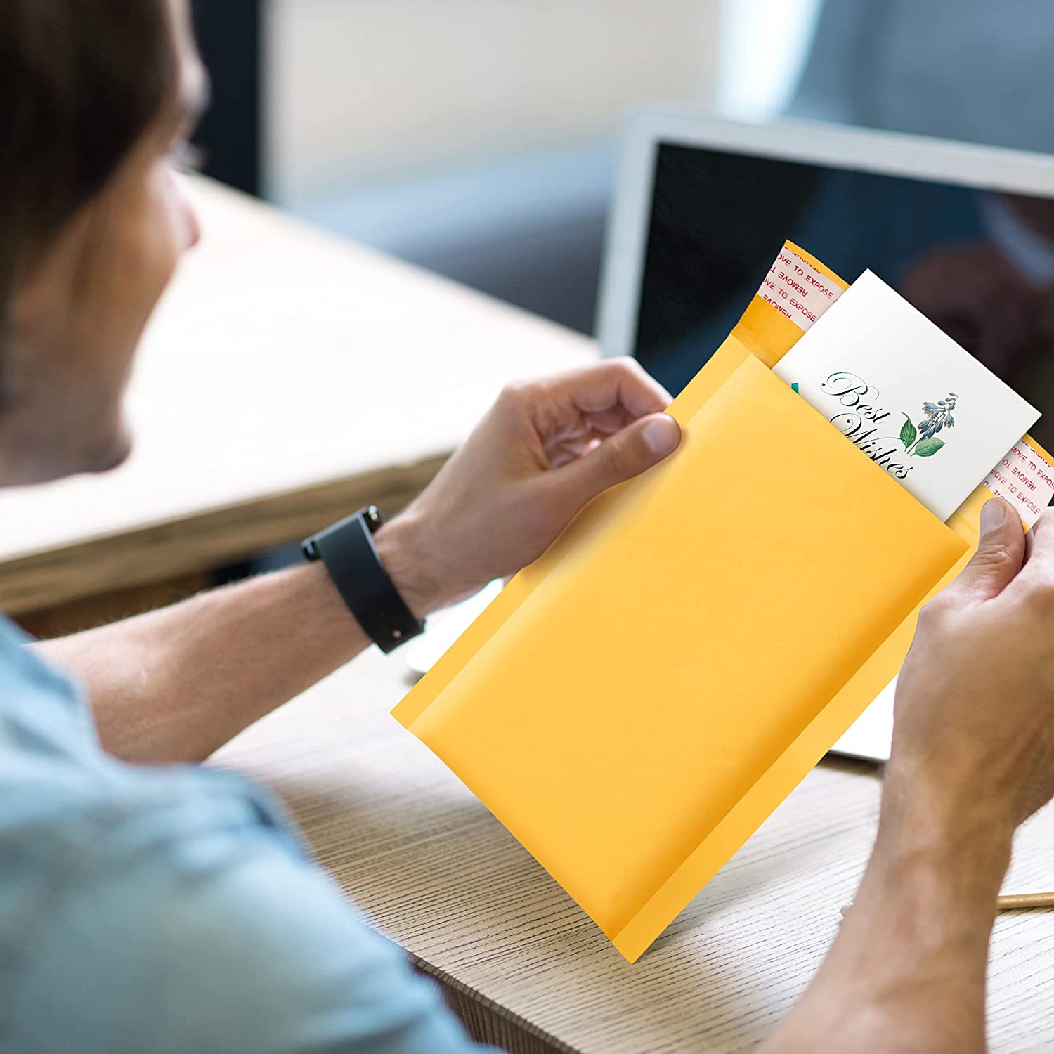 Kraft Bubble Mailers 8.5x12 Inch 25 Pack Yellow Padded Envelopes Mailing Packages Self Sealing Tear Resistant Boutique Bulk Mail