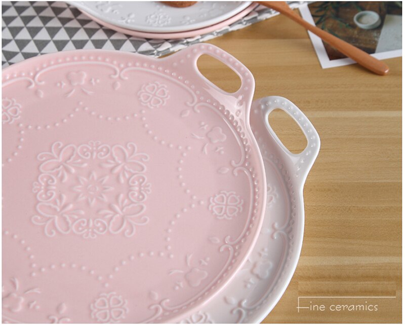 2pcs set, white embossed porcelain buffet dishes serving tray, food tray, ceramic toast cake plates, bbq dish with handle party