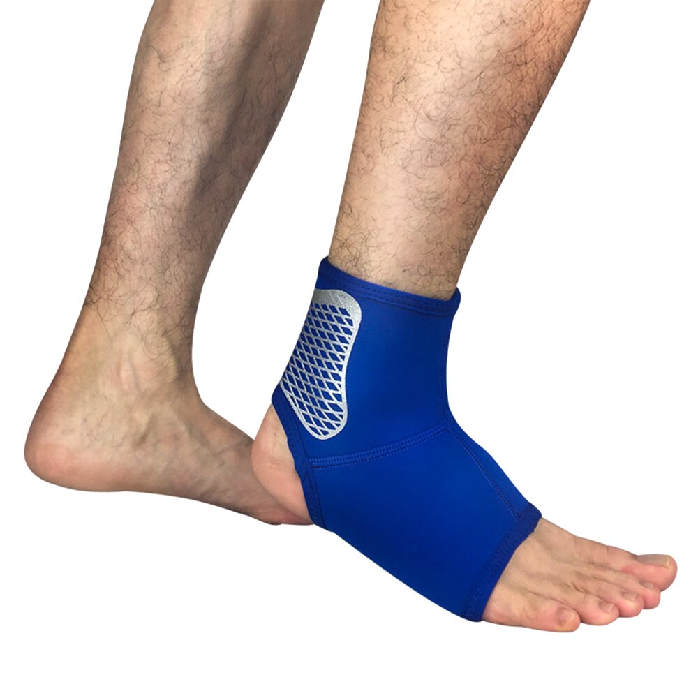 1 stk elastisk nylonstrop ankelstøttebøjle badminton basketball fodbold ridning taekwondo fitness hælbeskytter: Blå / S