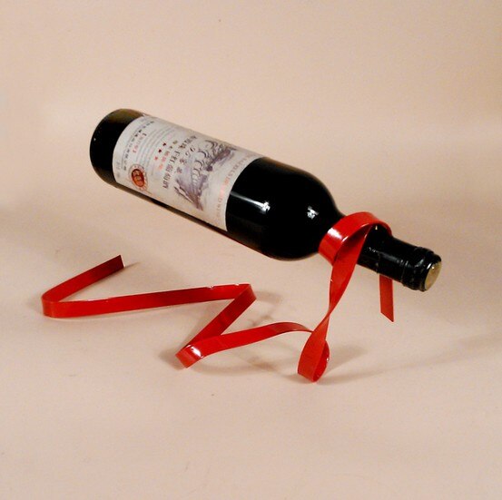 1PC Magic Suspension Ribbon Wine Rack Suspension Wine Stand Novelty Iron Rack Bottle Holder Stand Bar Wedding Whiskey EKI 2077