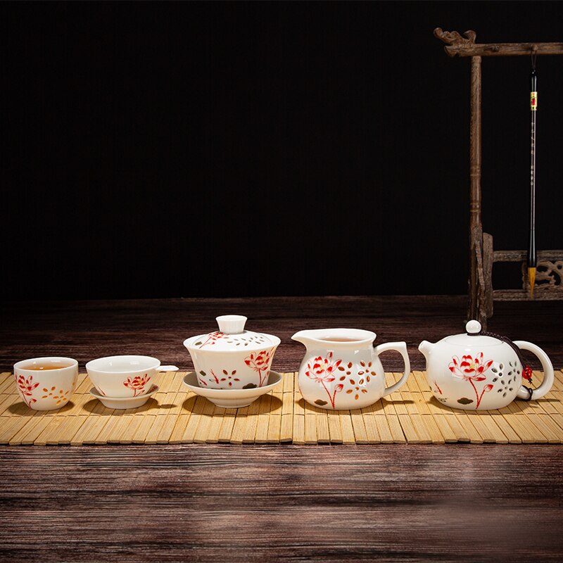 Blue-and-white Exquisite Ceramic Teapot Kettles Tea Cups Porcelain Chinese Kung Fu Tea Set Drinkware Teapot Mug of Tea Ceremony