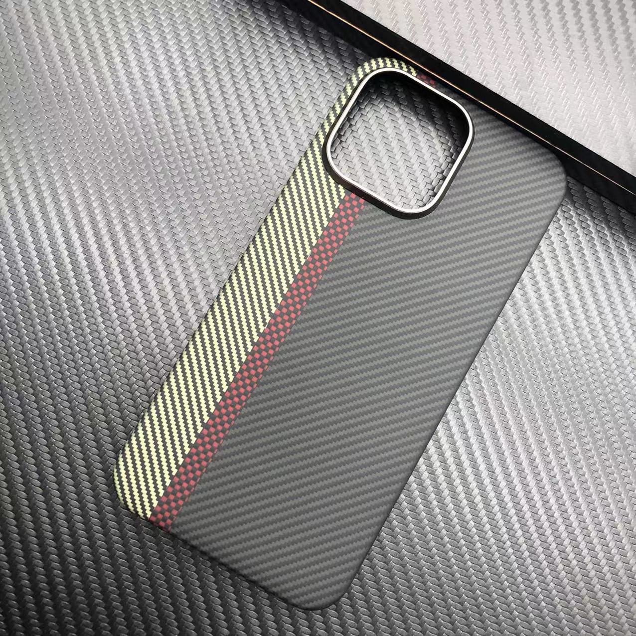 Coque en Fiber de carbone véritable pour iPhone 13 14 15 Pro Max, avec housse de téléphone MagSafe Kevlar, étui en Fiber d'aramide pour iPhone 15/14/13