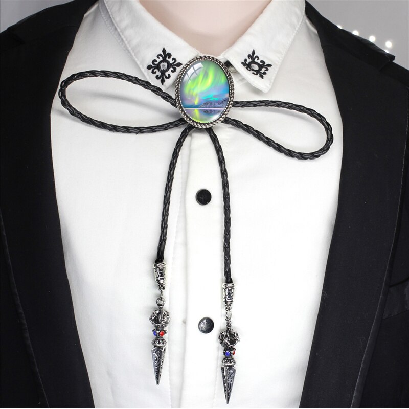 BOLO-00168 nuovo arrivo Polar Light Galaxy Nebula ovale in vetro Cabochon Western Bolo Tie Neck cravatte collana a catena in pelle: 1-1