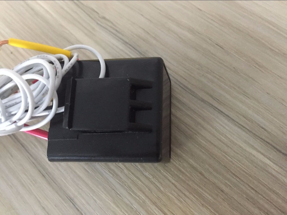 Auto bil skjult alarm tyveri beskyttelse til at tilslutte en udpeget kontakt via små lys, lamper, bremselys, horn til unchained