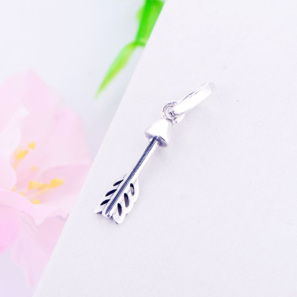 Valentine Day 925 Sterling Silver Shine Arrow Of Cupid Dangle Bead Fit Original Europe Charm Bracelet DIY Jewelry Pendant