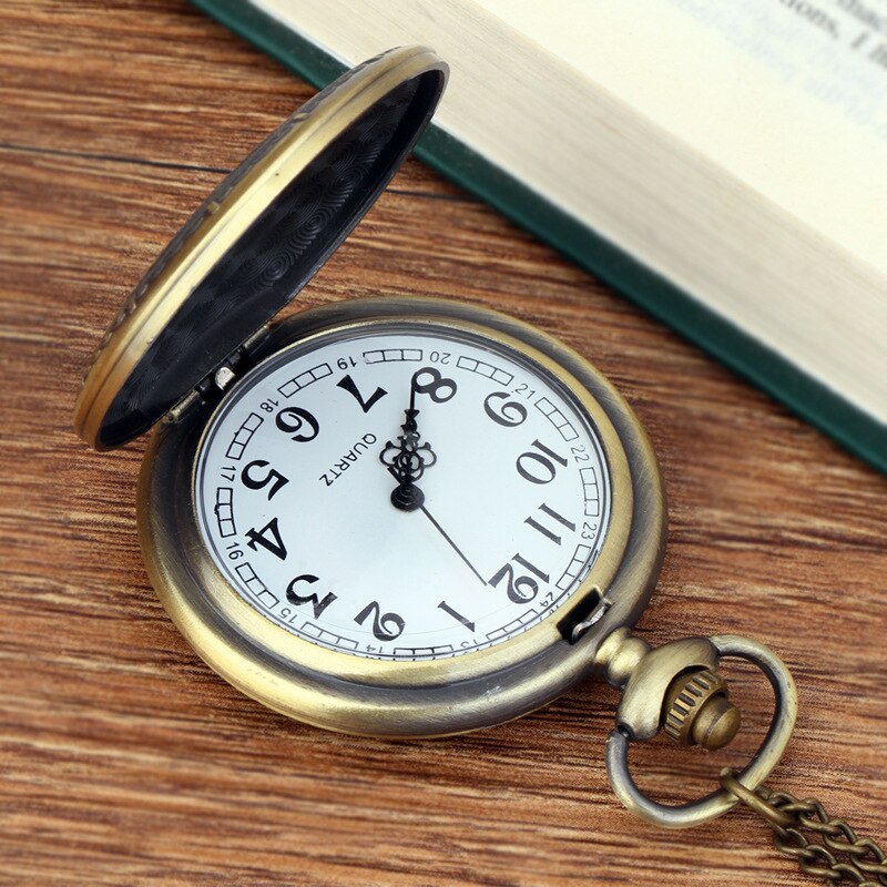 8970 Pocket Watch With Vintage Pattern Bronze Fine Chain Vintage Fine Carved Quartz Pocket Watch With Necklace For Men And Women