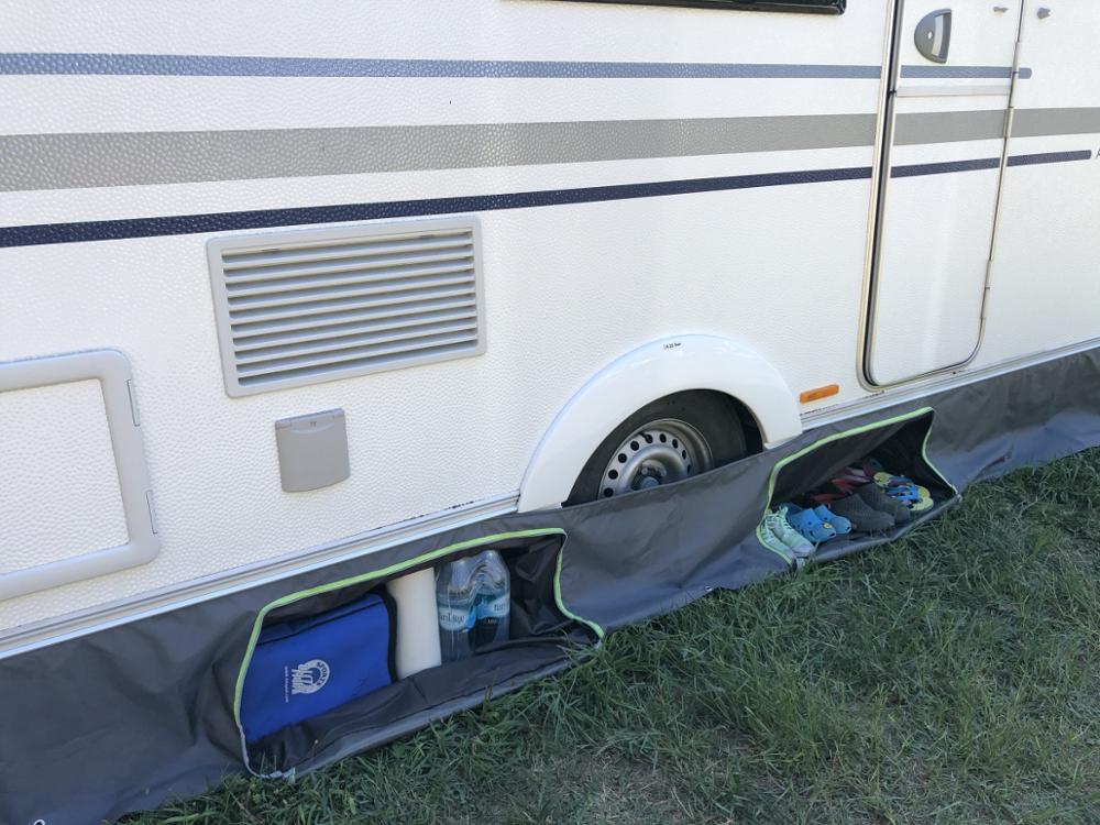 Caravan Rok 6 Mtr