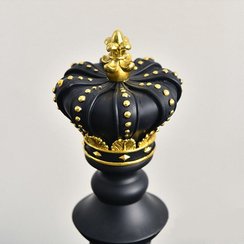 Resin Chess Pieces Board Games Parts International Chess Figurines Retro Home Decor Simple Modern Chessmen Ornaments