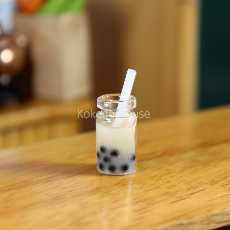 6pcs 1:12 Bilancia Mini Modello di Casa Delle Bambole In Miniatura di Tè Al Latte Tazza di Vetro con Giochi di imitazione di Paglia cucina Giocattolo Accessori