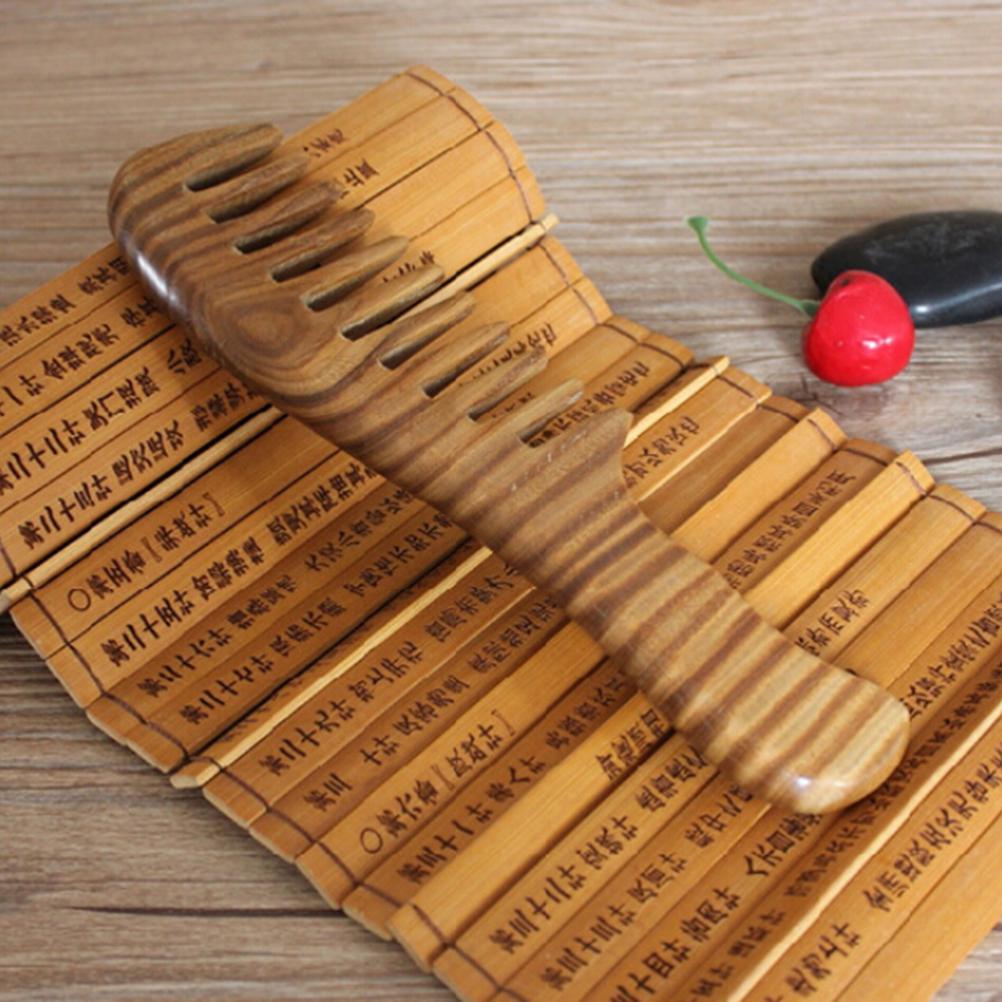 Handmade Wooden Sandalwood Hair Combs Head Massager Wide Tooth Comb for Hair Styling Tools 1PCS