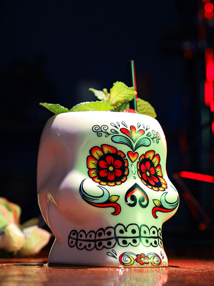 Cráneo de tatuaje cóctel especial de América del Norte taza de TIKI de Hawaii con cara pintada de flores, Bar, cultura Molecular, mezclada, copa de vino