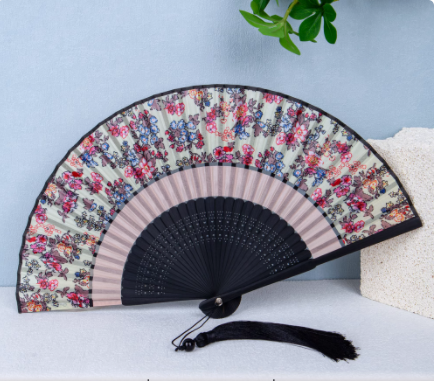 Kinesisk retro vikbar fläkt bärbar sommar kvinnlig handfläkt fest bröllop dansfläkt siden kinesisk hanfu cosplay fläktar fläkt: Mörk khaki
