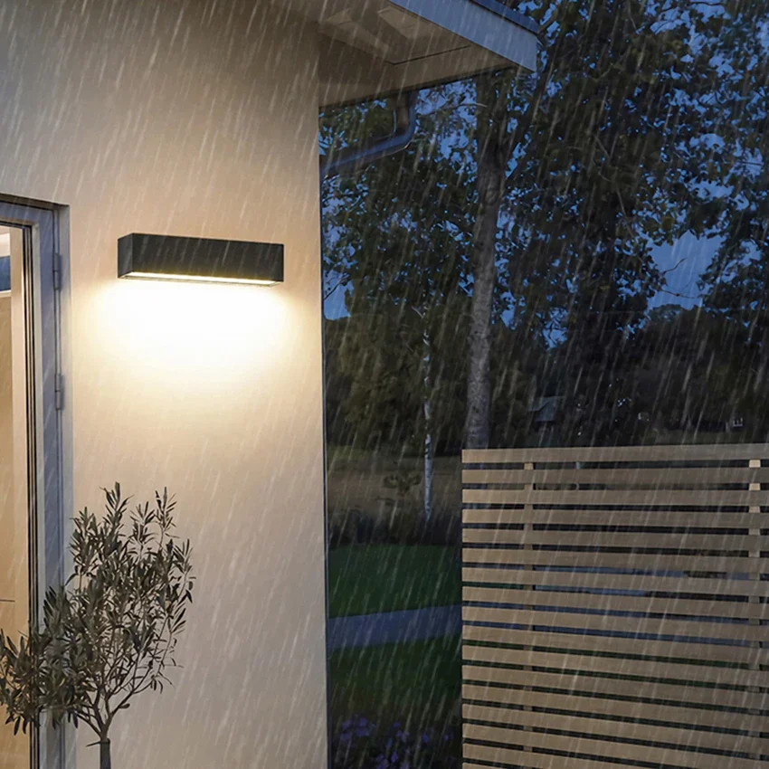 Vegglampe utendørs vanntett dørhode ledet veggvask hengende lang stripe gårdsplass balkong skilt terrasse villa vegglamper