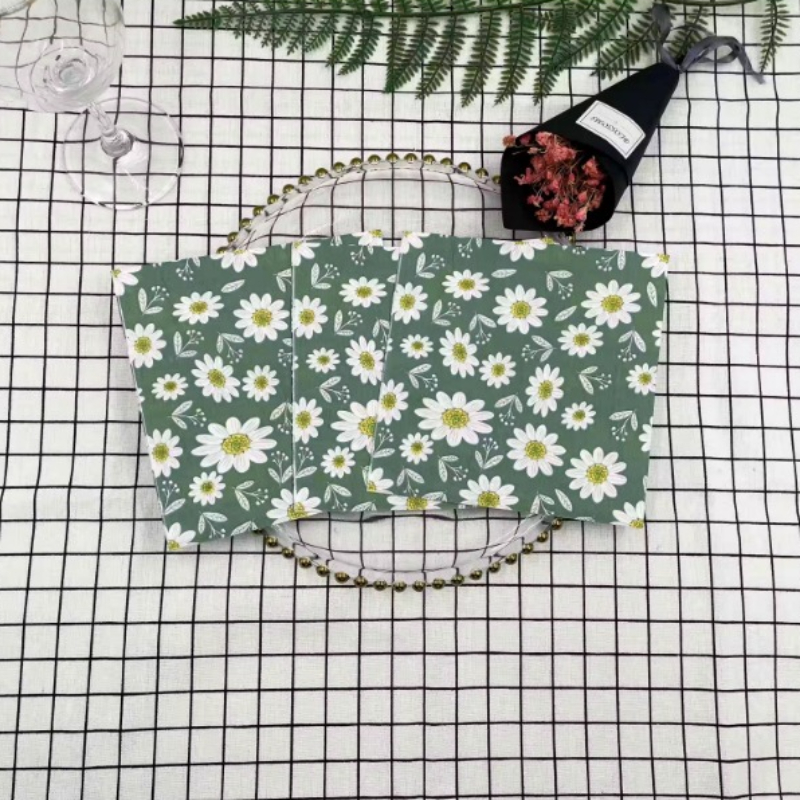 Kleurrijke Bedrukte Servetten Groene Bloemen Vierkante Mond Doek Servetten Hotel Bruiloft Tafel Setting Bloempapier Wegwerp Placemats