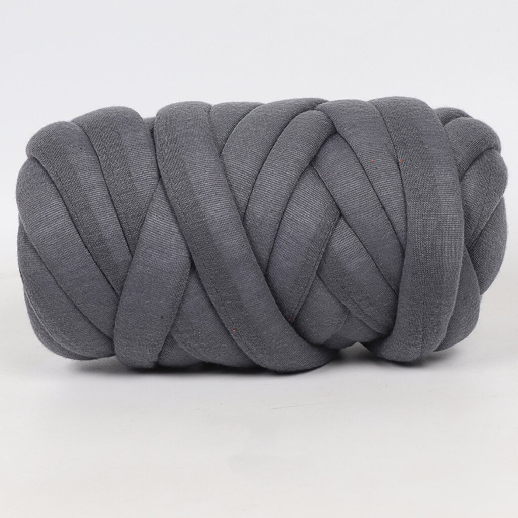 25 Meters Chunky Wool Yarn Soft Bulky Arm Knitting Wool Roving Crocheting DIY Craft: Deep Grey