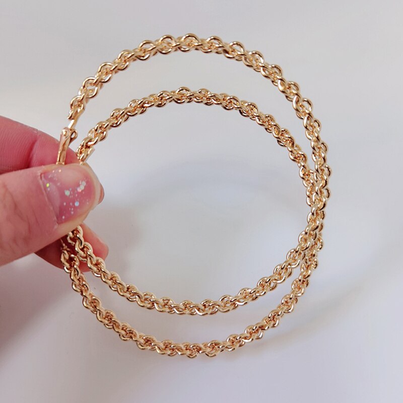 BLIJERY Glanzende Twisted Grote Hoepel Oorbellen voor Vrouwen Sieraden Basketbal Brincos Temperament Ronde Cirkel Oorbellen Boucles d'oreill: Blue White Zinc Plated