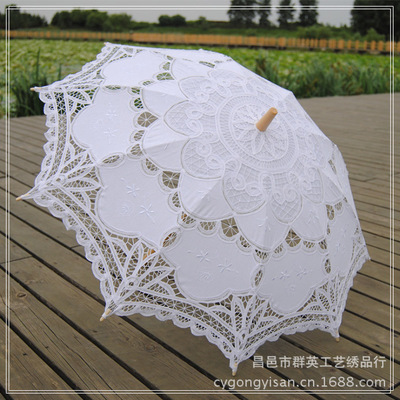 Holz Stickerei weiß Spitze Sonnenschirme hochzeit Holz welle Baumwolle tuch Sonnenschirm Radius 48 cm Hochzeit Regenschirm und Fan einstellen