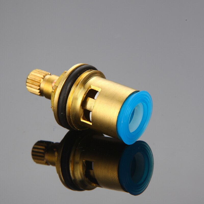 30/40 kraanspoel watermengkraan keramische spoel hoekkraan kraangreep accessoires koperen staaf sanitair kleine accessoires