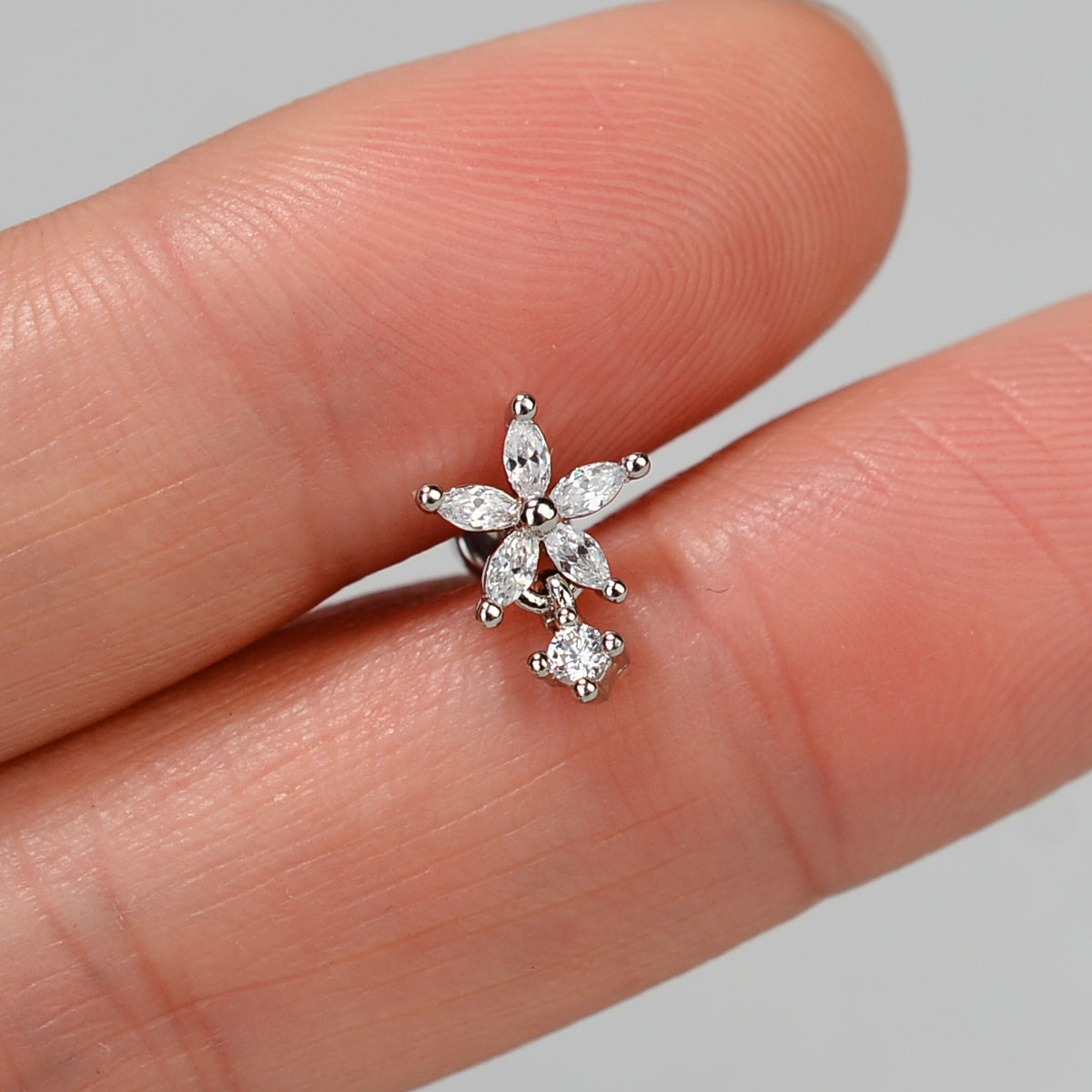 Set da 3 pezzi di anelli da piercing in acciaio inossidabile per orecchie, trago, cartilagine, con forma a ferro di cavallo, a spina e a ve | SHEIN ALIA