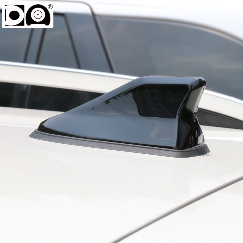 Alerón con forma de aleta de tiburón para coche, antenas de radio de coche especiales, señal más fuerte, pintura de Piano para Toyota Auris