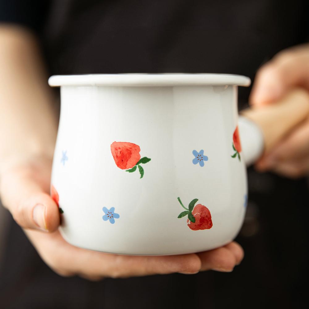 500ml Enamel Milk Pot With Wooden Handle Gas Stove Induction Cooke Baby Breakfast Milk Coffee Saucepan Cookware