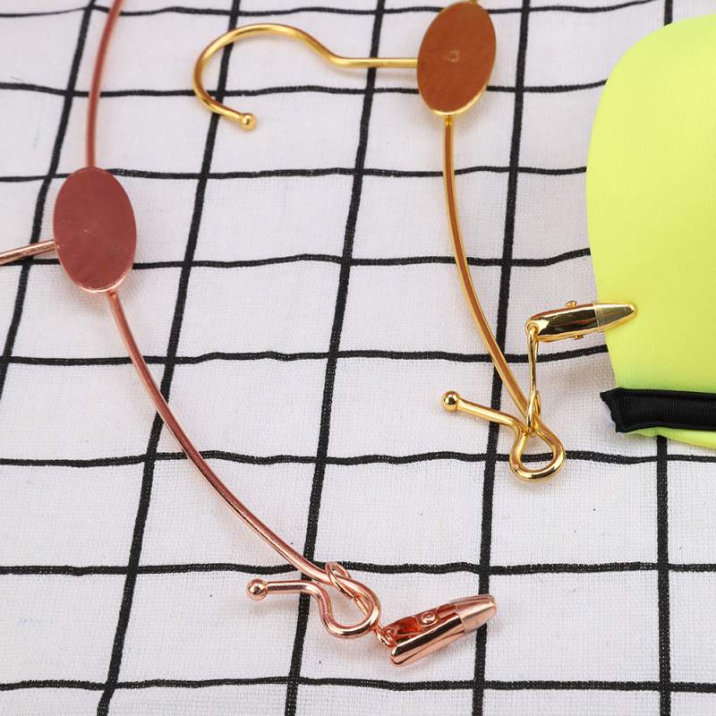 Cintre en or Rose avec pince, pince à vêtements multifonction de exquise, durable