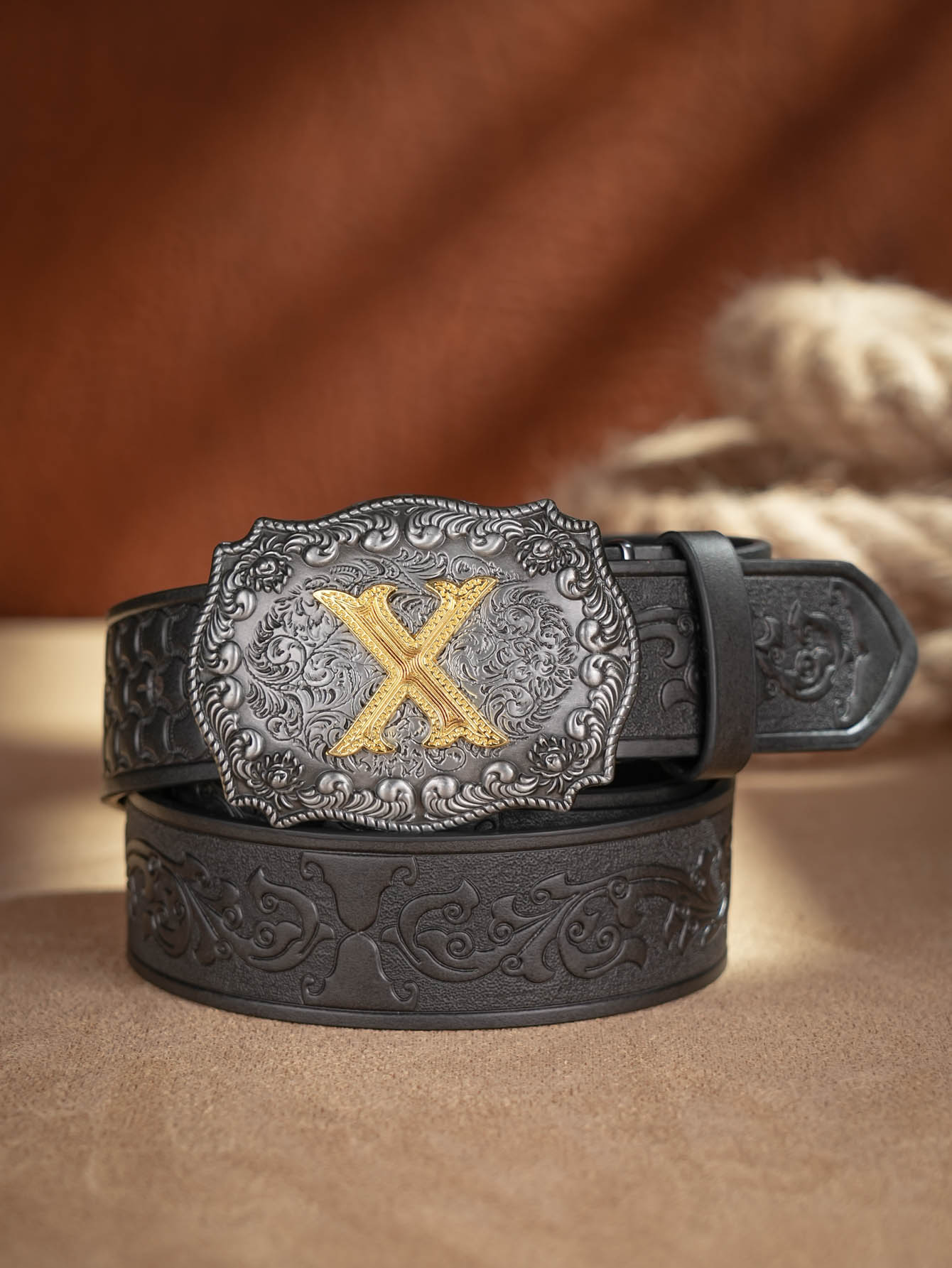 Cinturón de cuero PU de vaquero occidental - Correa de cintura para hombre Decoración de toro con grabado floral para jeans: Marfíl
