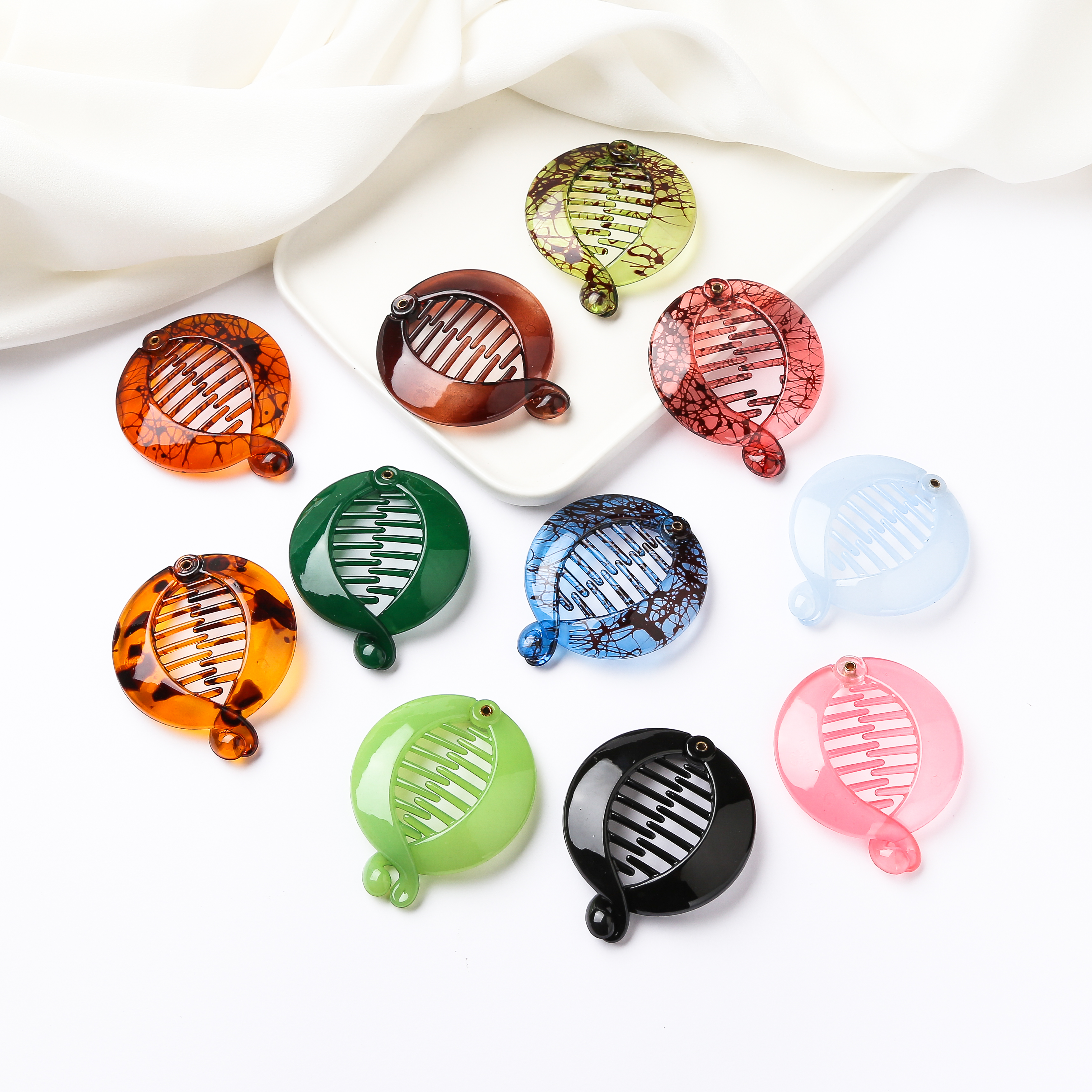 Prettyou 2.5 "/5Cm Moeiteloze Schoonheid Diverse Side Kammen Paardenstaart Haar Clip Kam Pin Ronde Banana Clips Voor vrouwen