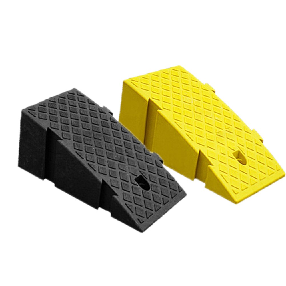 Portable Lightweight Car Plastic Curb Ramps Heavy Duty Plastic Kit Set For Driveway Car Truck For 18-22CM Height Steps