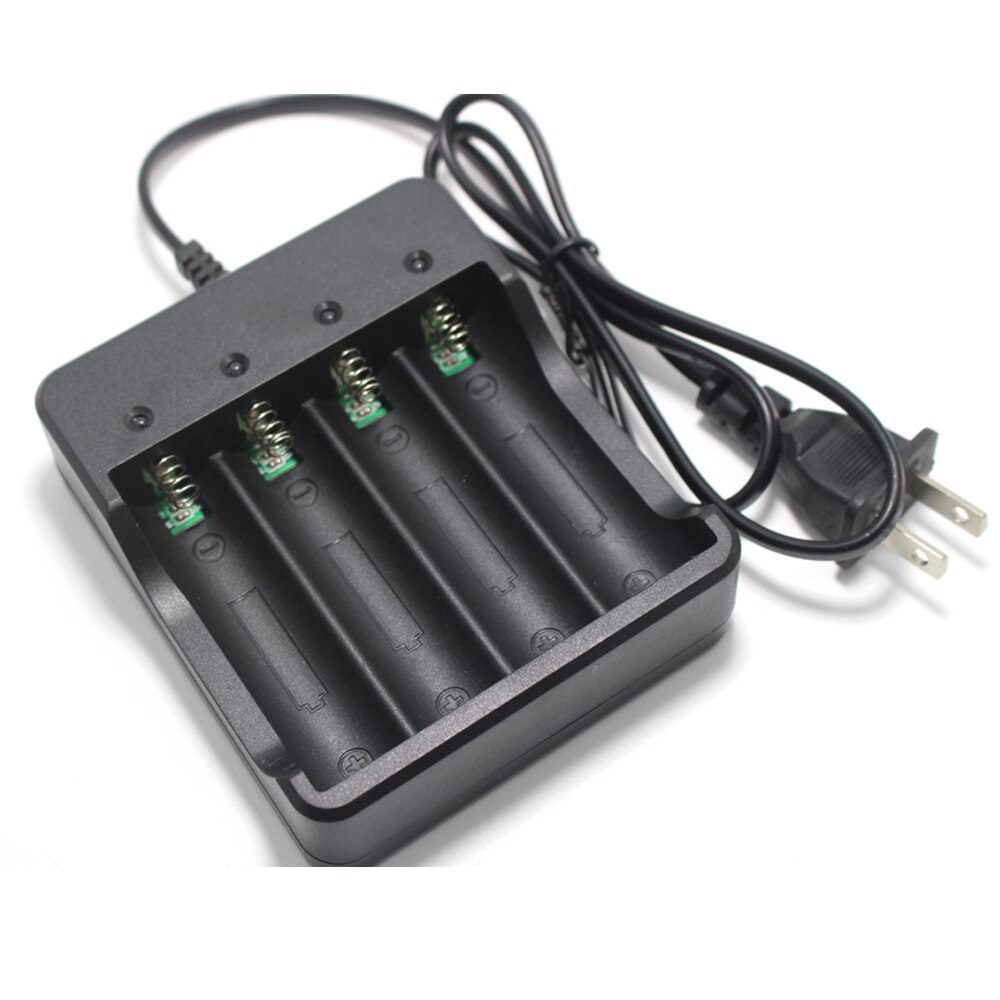 Cargador de batería inteligente de , 4, 2 y 1 ranuras con protección de cortocircuito para batería recargable de iones de litio 4X 18650: B / EU