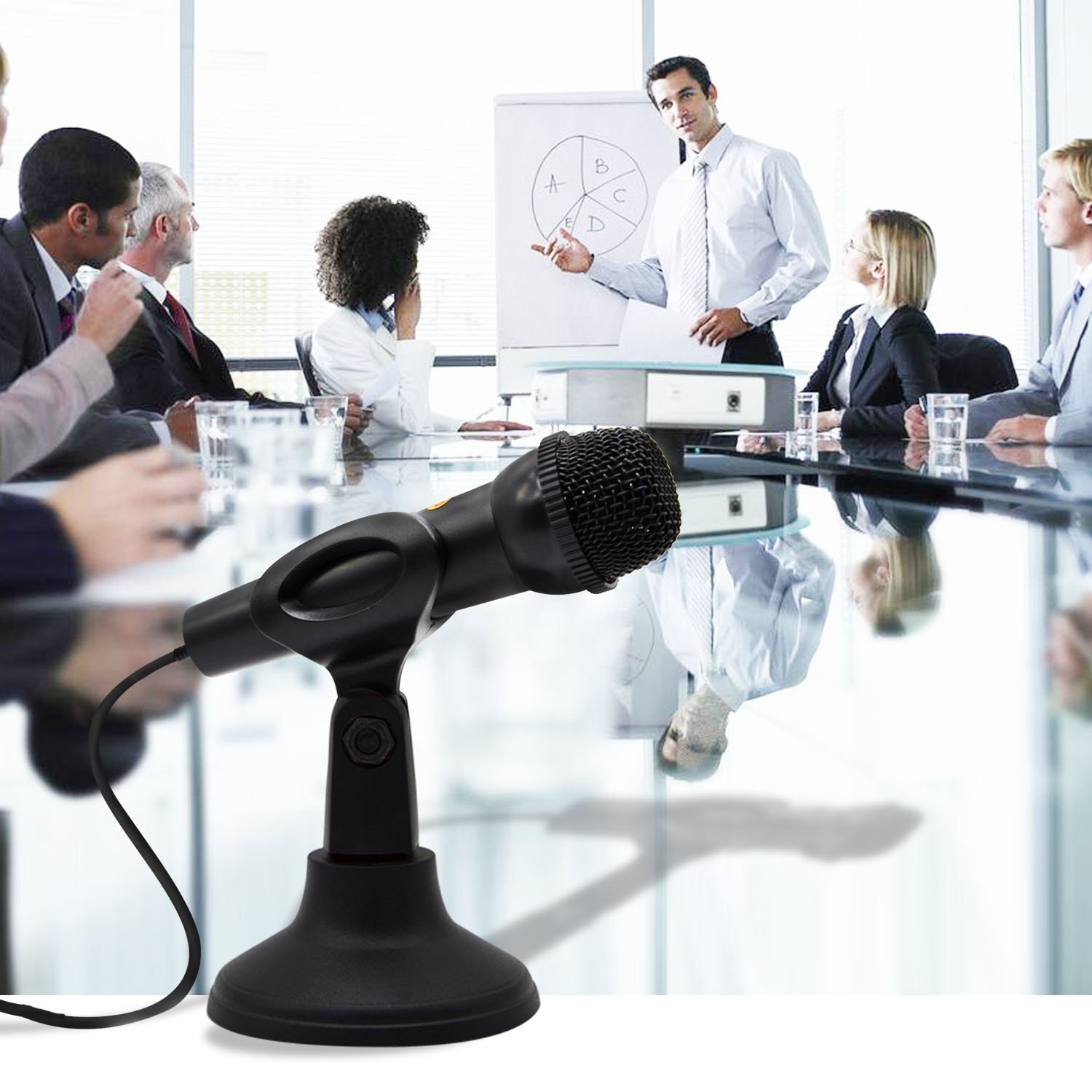 Skrivebordsmikrofonholder, aftagelig bordplade mikrofonholder med mikrofonklemme og rund base til podcasts, online chat,