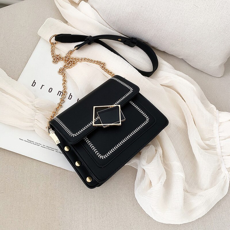 Korean style Chain Leather Crossbody Bags For Women Small Shoulder Messenger Bag Special Lock Female Travel Handbags: Black