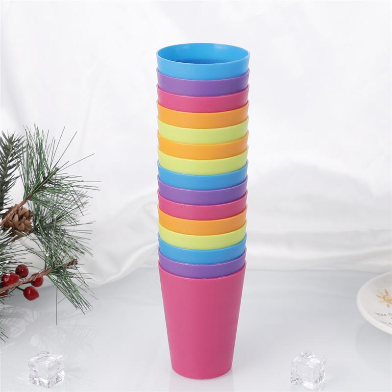 15pcs Colorful Plastic Cups Home Beverage Drinking Cup Reusable Party Tableware and Party Supplies 101-200ml (Random Col