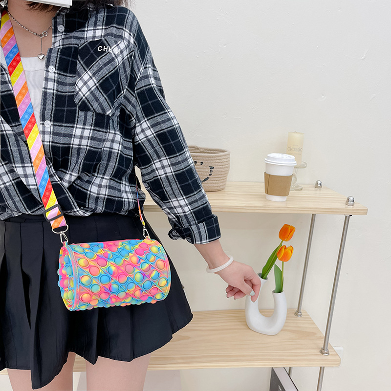 2022 kawaii-umhängetaschen, stressabbau-schultertaschen für damen, lässige tragbare taschen, hüfttaschen für mädchen