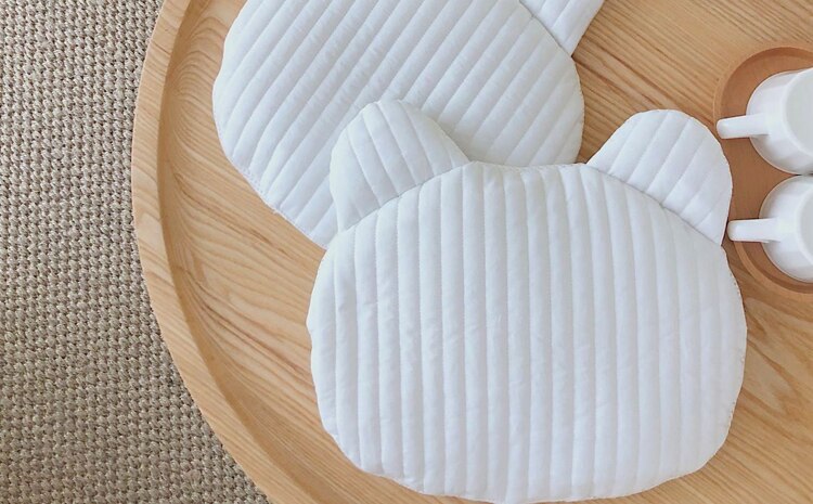 Quilting baby kudde barn mjuk kudde bomull kuddar koreanska baby sängkläder spjälsäng soffa tillbehör för baby rum plantskola dekor: Vit björn