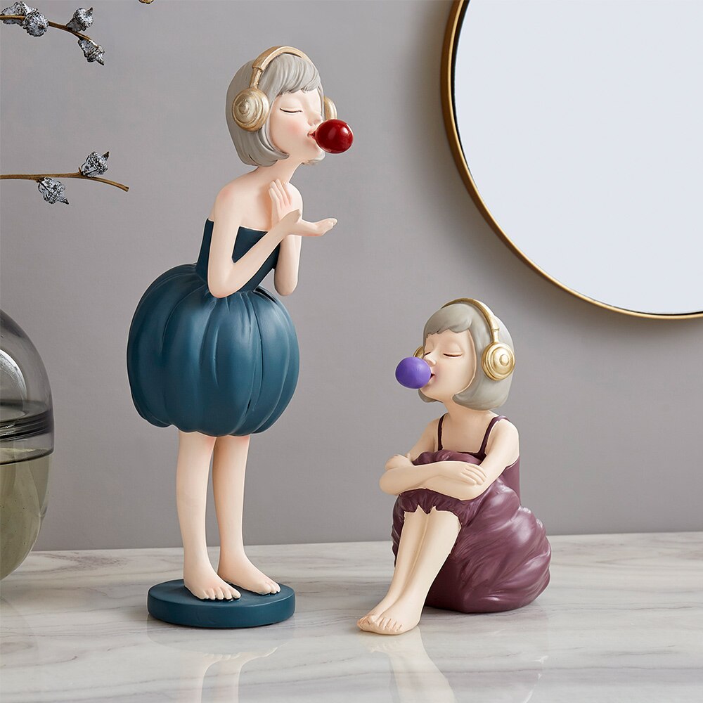 Nordic Sweet Dreamy Bubble Girl Sculpture Storage Lipstick Fruit State Living Room Decoration Bedroom Decor Accessories