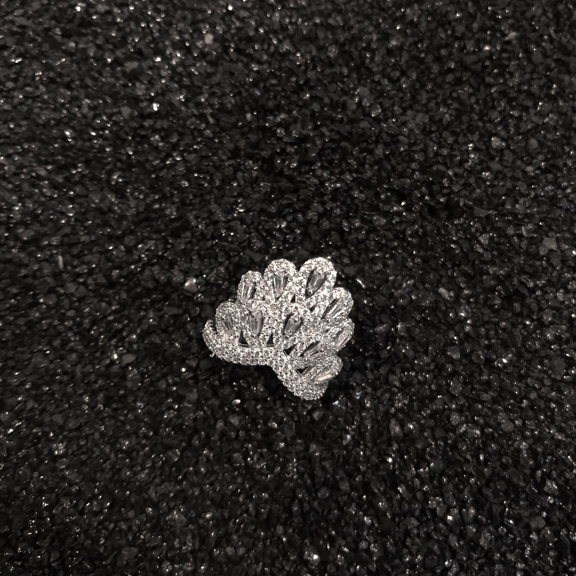 Luxe Kroon Ringen Bling Zirkoon Zilveren Kleur Bruiloft Sieraden Elegante Pauw Ringen Voor Vrouwen Verstelbare Opening Ring: Default Title