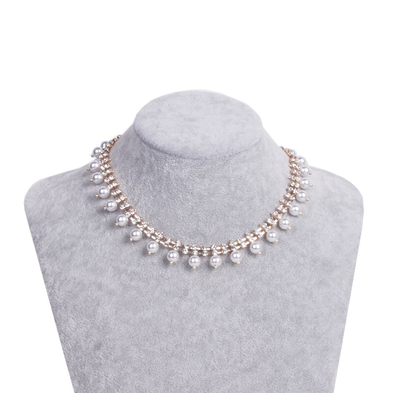 Simple dress with short necklace, bridal necklace, sweet romantic pearl necklace, girl's banquet .: Default Title