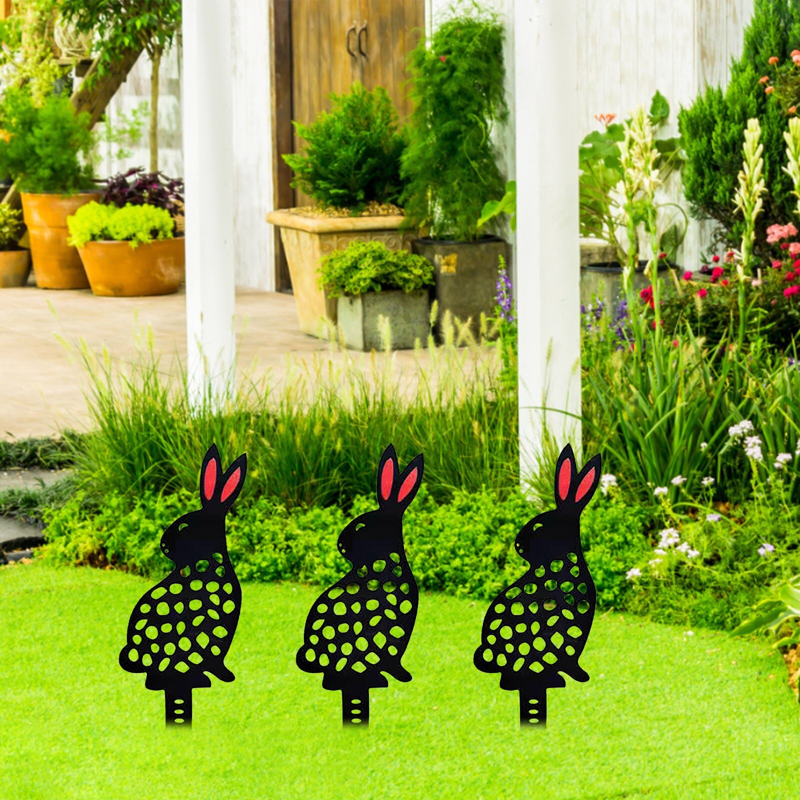 1PC Easter Bunny Wrought Iron Outdoor Garden Yard Lawn Metal Arts Decoration Rabbit-shaped Garden Insert Decorative Stakes