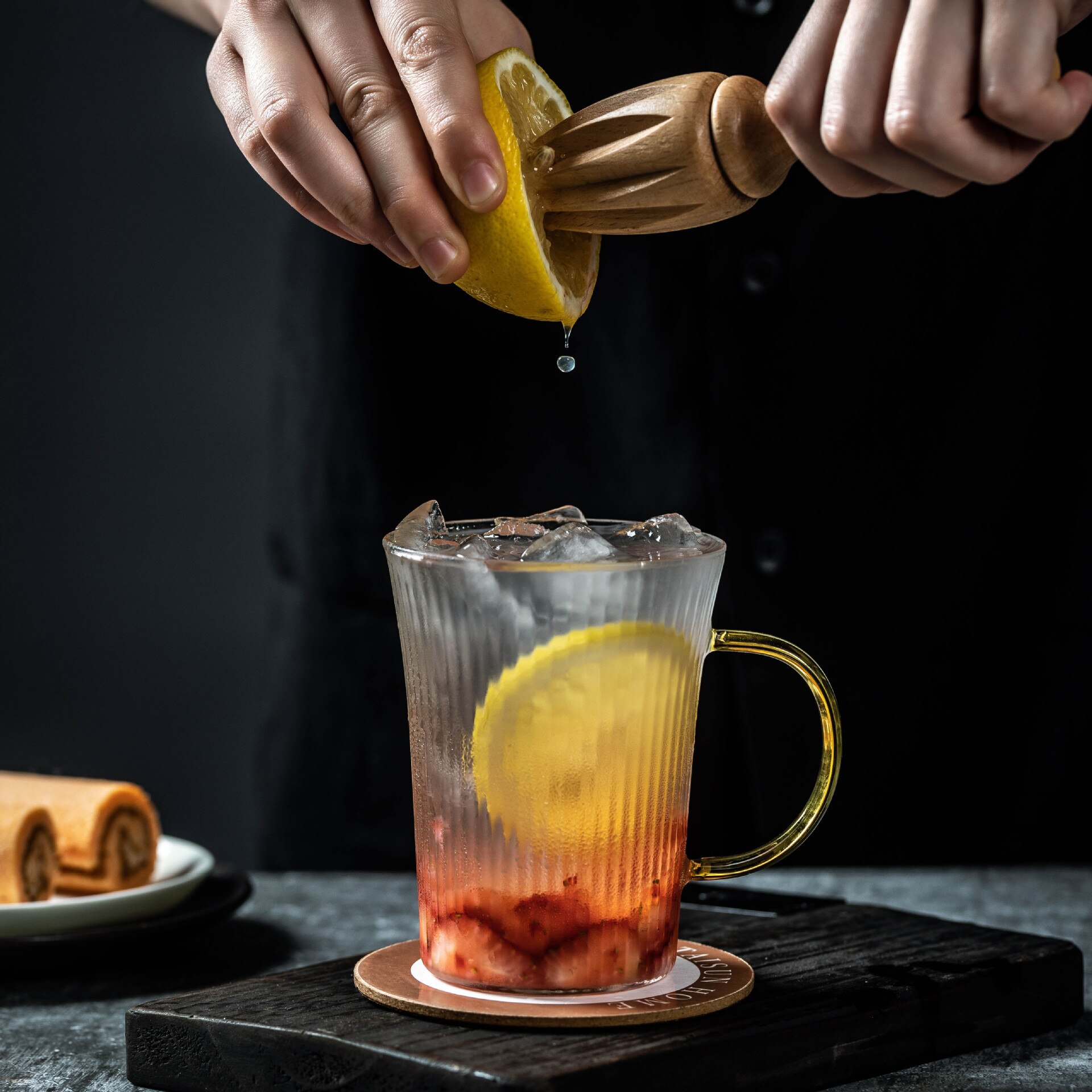 Lodret strped glas kop ins simpel frisk varme modstå juice kaffe mælk krus