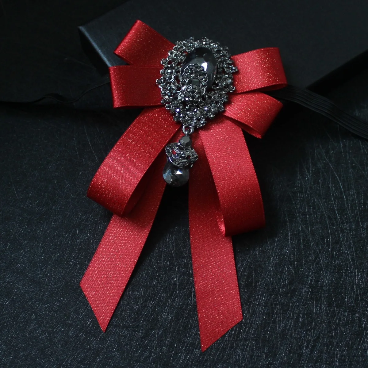 Retro ręcznie robiona wstążka muszka broszka dżetów kryształowy krawat męski garnitur kołnierz koszuli Pin Luxulry taśmy biżuteria akcesoria