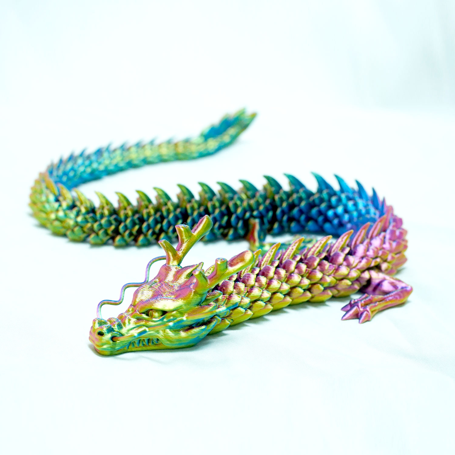 3D Printed Articulated Crystal Dragon and Egg: Flexible Fidget Toy - België