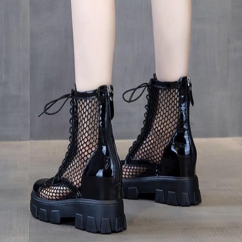 Mid kalv plattform sandaler stövlar kvinna sommar martin boots ihåliga mesh kilar kvinnors vårskor ökad klack svart vit