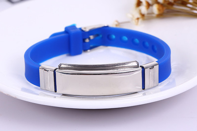 1 Uds. Personaliza las pulseras de identificación del bebé de los niños del acero inoxidable del timón del silicón suave: C