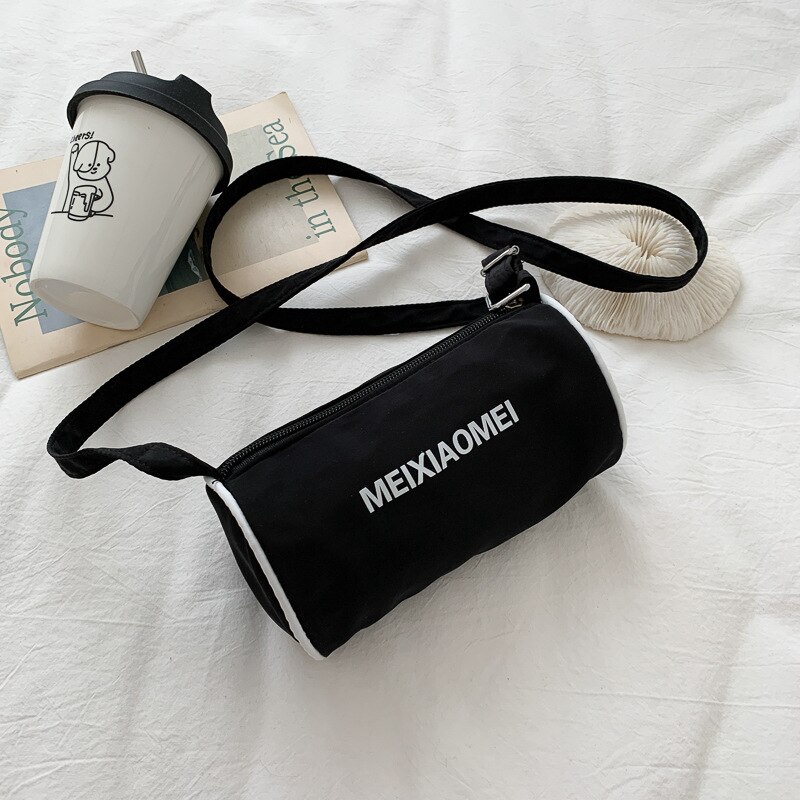 Waist bag female Harajuku student sports chest bag trendy Korean version of all-match canvas messenger bag: black