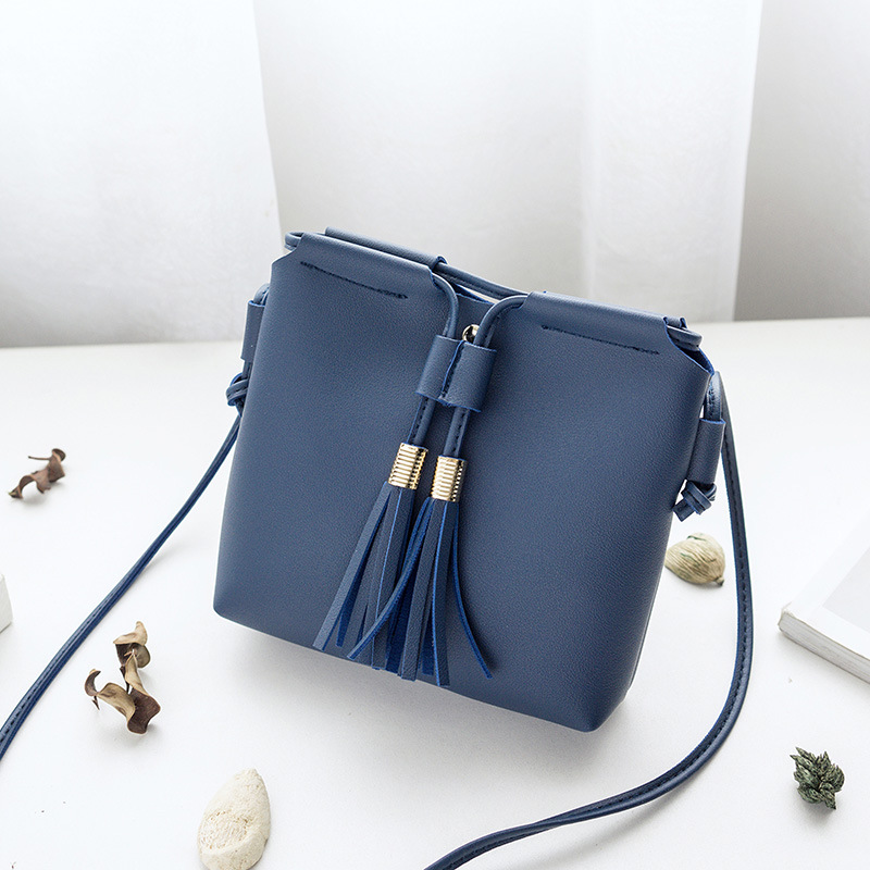 Women's Handbags Bag PU Leather Female Tassel bolsa feminina Soft Shoulder Messenger Bag Mini Bag for Phone Purse