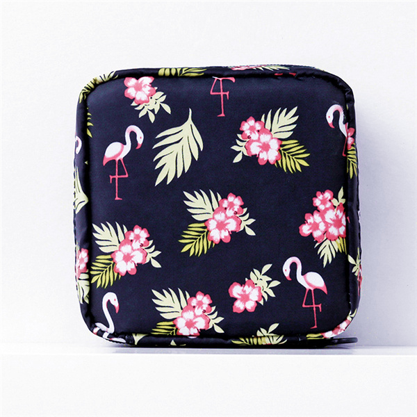 PURDORED 1 Pc Cartoon Mini Cosmetic Bag Waterproof Women Makeup Bag Travel Makeup Pouch Lipstick Organizer Case Trousse Neceser: large black floral