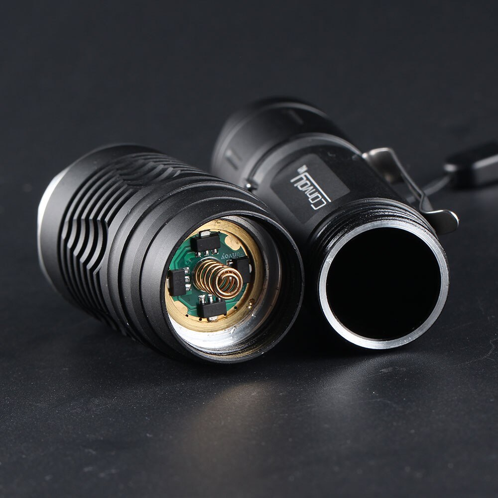 Convoy M2 Cree XPL HI LED, DTP plaat, 7135*8 biscotti, gladde reflector